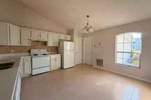 1926 Michigan Ct, Kissimmee, FL 34759 - Photo 3