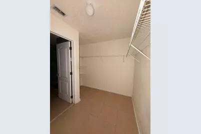 1926 Michigan Court, Kissimmee, FL 34759 - Photo 9