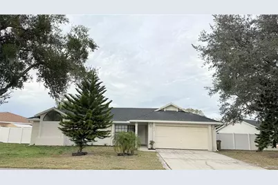 205 Red Maple Dr, Kissimmee, FL 34743 - Photo 1