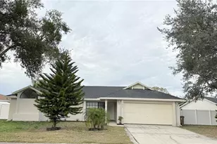 205 Red Maple Dr, Kissimmee, FL 34743 - Photo 1