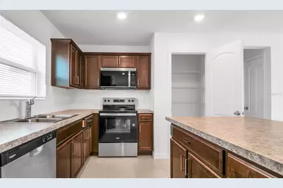 750 Hugo Drive SE, Palm Bay, FL 32909 - Photo 9