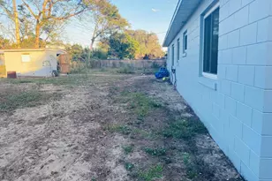 2337 Laura St, Lake Wales, FL 33898 - Photo 11