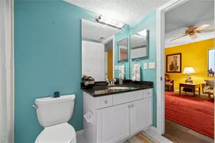 3910 77th Pl E, Sarasota, FL 34243 - Photo 31