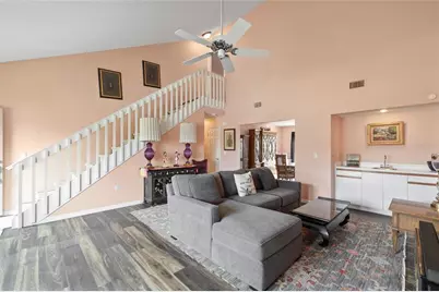 3910 77th Place E, Sarasota, FL 34243 - Photo 5