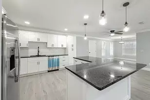 513 Sapphire Ln, Ocala, FL 34472 - Photo 9