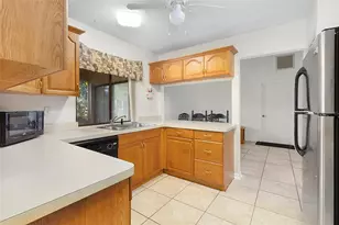 712 E Flag Way, Kissimmee, FL 34759 - Photo 11