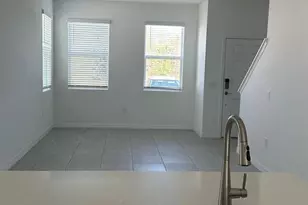 2084 Viewfinder St, Kissimmee, FL 34758 - Photo 7