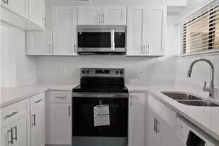 1108 Bartow Rd, Lakeland, FL 33801 - Photo 3