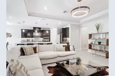 684 San Augusto Drive, Poinciana, FL 34759 - Photo 7