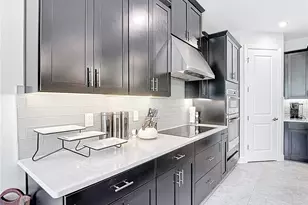 684 San Augusto Dr, Poinciana, FL 34759 - Photo 17