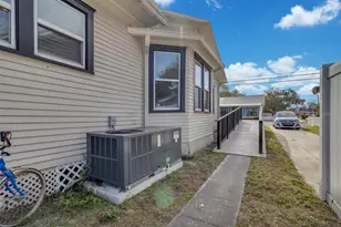 721 Mabbette St, Kissimmee, FL 34741 - Photo 29