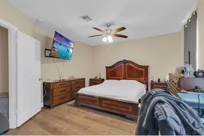 21 N Beaumont Avenue, Kissimmee, FL 34741 - Photo 9