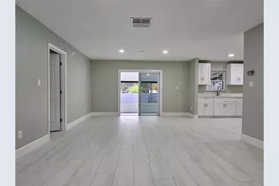 113 E Pearl Street, Minneola, FL 34715 - Photo 3