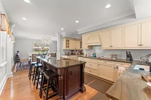 1221 Oriental Gardens Rd, Jacksonville, FL 32207 - Photo 21