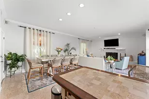 1221 Oriental Gardens Rd, Jacksonville, FL 32207 - Photo 17