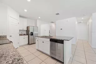 1028 Kobuk St, Haines City, FL 33844 - Photo 9