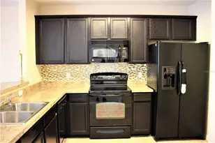 10117 S Shadow Leaf Ct, Orlando, FL 32825 - Photo 7