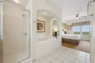 8101 Resort Village Dr, Orlando, FL 32821 - Photo 17