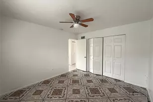 720 Michigan Ct, Saint Cloud, FL 34769 - Photo 13