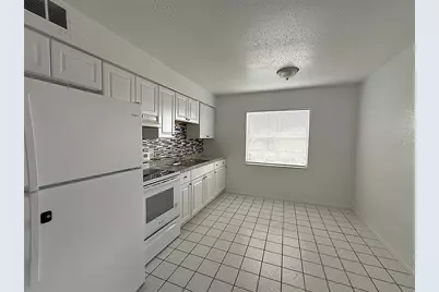 720 Michigan Court #3, Saint Cloud, FL 34769 - Photo 5