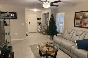 10428 Laguna Plains Dr, Riverview, FL 33578 - Photo 5