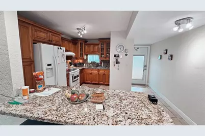 8901 S Hollybrook Blvd #304, Pembroke Pines, FL 33025 - Photo 5