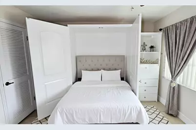 8901 S Hollybrook Blvd #304, Pembroke Pines, FL 33025 - Photo 13