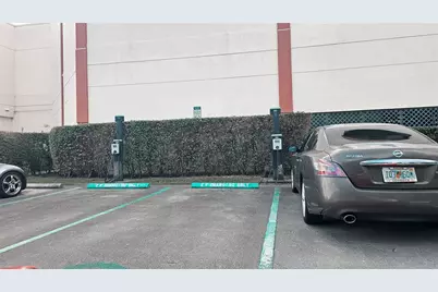 8901 S Hollybrook Blvd #304, Pembroke Pines, FL 33025 - Photo 33