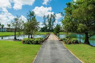 8901 S Hollybrook Blvd, Pembroke Pines, FL 33025 - Photo 51