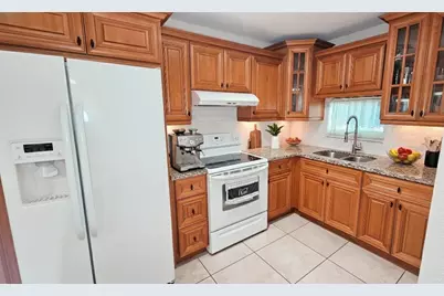 8901 S Hollybrook Blvd #304, Pembroke Pines, FL 33025 - Photo 5