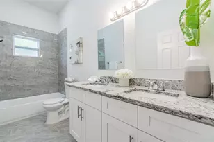 703 E Lake Ave, Tampa, FL 33603 - Photo 17