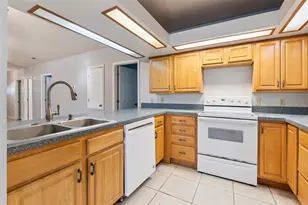 604 W Belmar St, Lakeland, FL 33803 - Photo 5