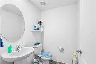 5327 New Friendship Pl, Tampa, FL 33619 - Photo 15