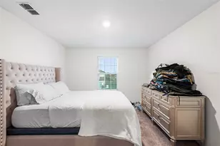 5327 New Friendship Pl, Tampa, FL 33619 - Photo 21