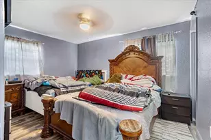 4781 Piedmont Ct, Orlando, FL 32811 - Photo 9