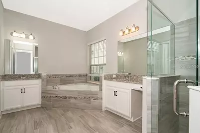 10425 Siddington Dr, Orlando, FL 32832 - Photo 11