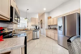 240 Rialto Rd, Poinciana, FL 34759 - Photo 15