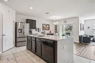 1073 Preserve Dr, Davenport, FL 33896 - Photo 9