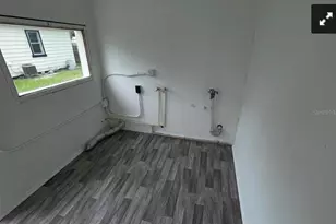 807 E Orchid Ave, Tampa, FL 33612 - Photo 11