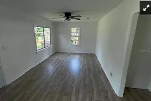 807 E Orchid Ave, Tampa, FL 33612 - Photo 5