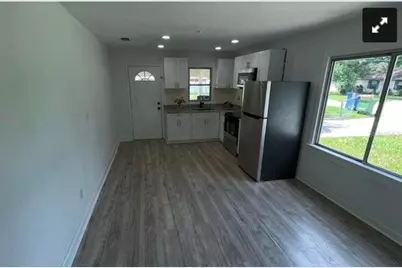 807 E Orchid Avenue, Tampa, FL 33612 - Photo 3