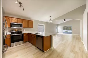 9933 Portofino Dr, Orlando, FL 32832 - Photo 15