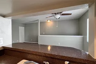 632 Pavare Ct, Winter Haven, FL 33884 - Photo 5