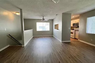 632 Pavare Ct, Winter Haven, FL 33884 - Photo 3