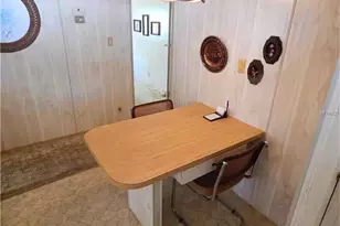 498 Longwood Dr, Venice, FL 34285 - Photo 5