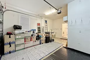 2711 Palm Tree Dr, Kissimmee, FL 34759 - Photo 41