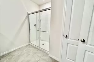 1388 Berry Ln, Davenport, FL 33837 - Photo 13