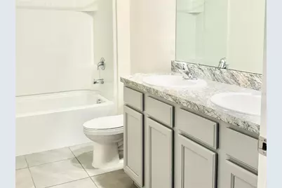 1388 Berry Ln, Davenport, FL 33837 - Photo 15