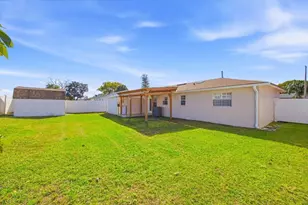 5681 Tulip Ave, Orlando, FL 32839 - Photo 19