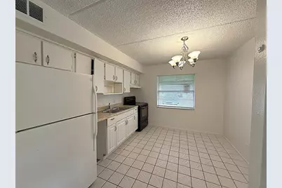 731 Michigan Court #1, Saint Cloud, FL 34769 - Photo 5